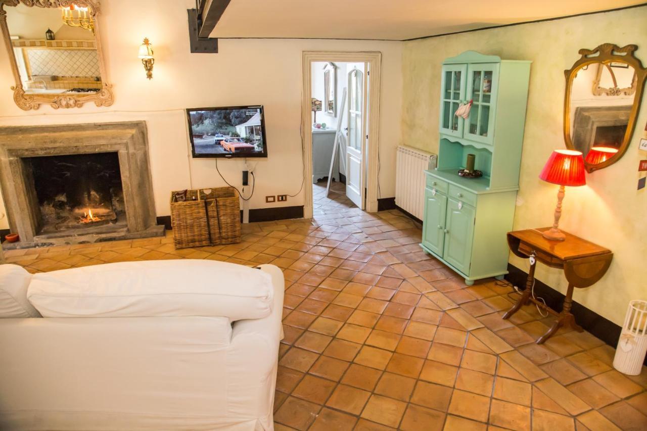 La Piazzetta Apartment Bracciano  Luaran gambar