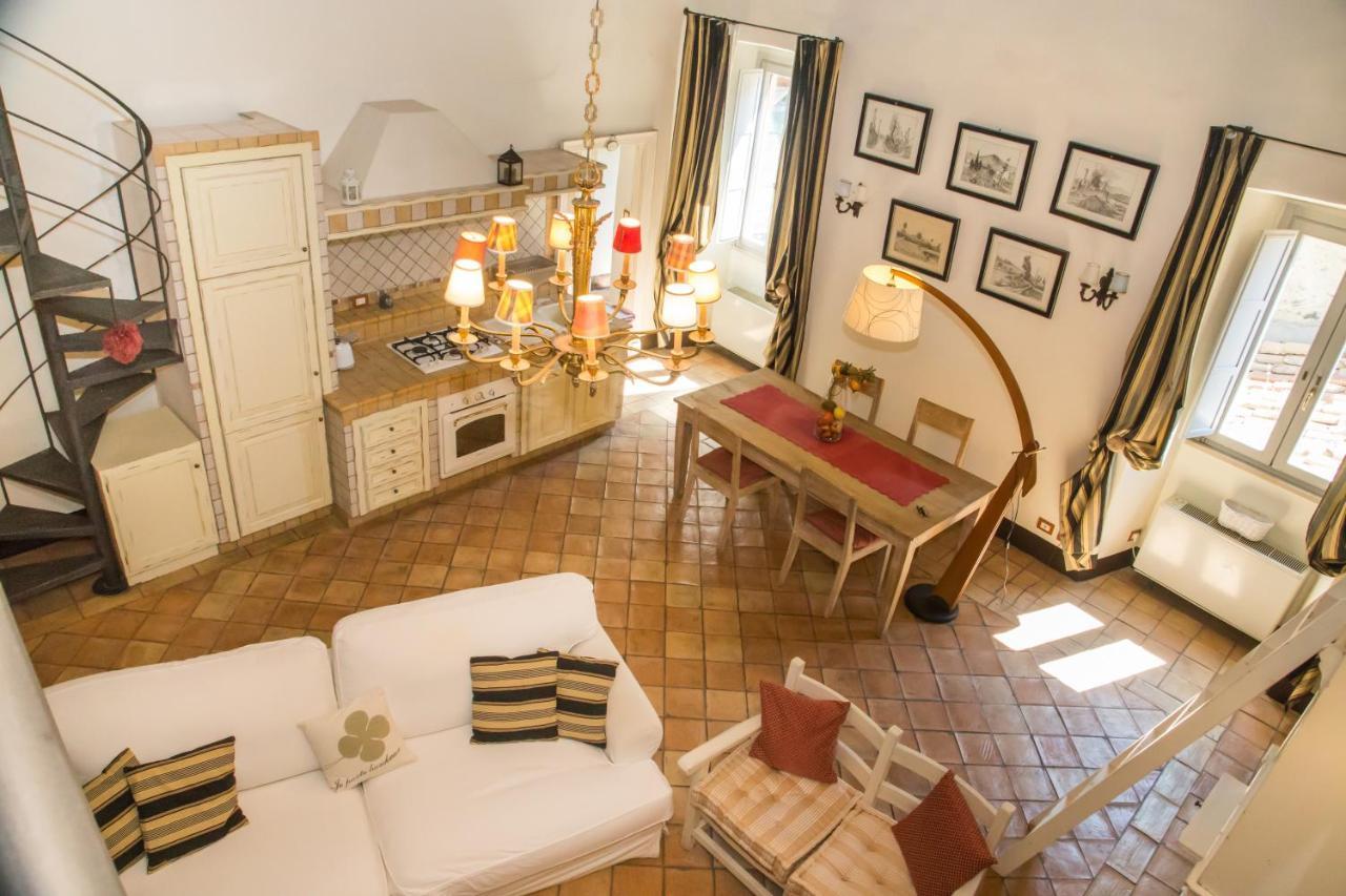 La Piazzetta Apartment Bracciano  Luaran gambar