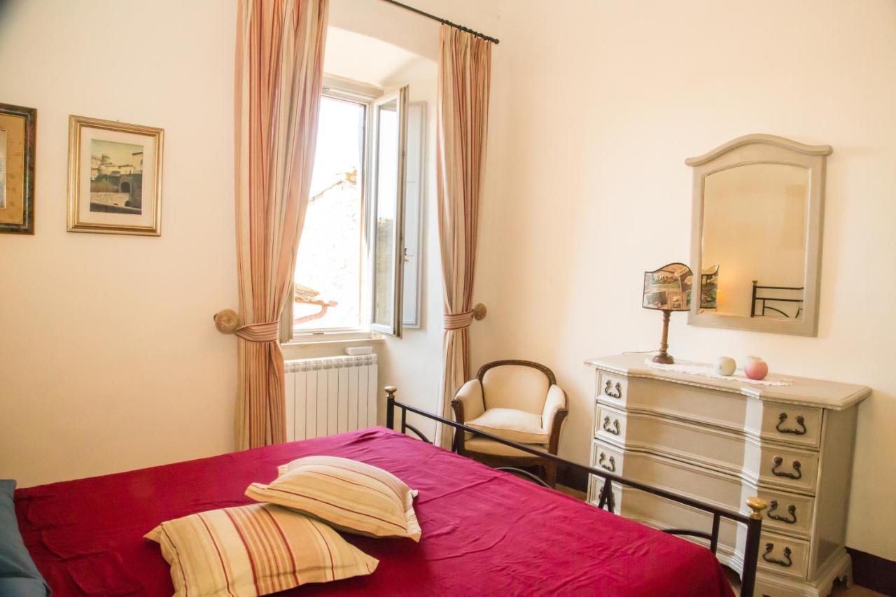 La Piazzetta Apartment Bracciano  Luaran gambar