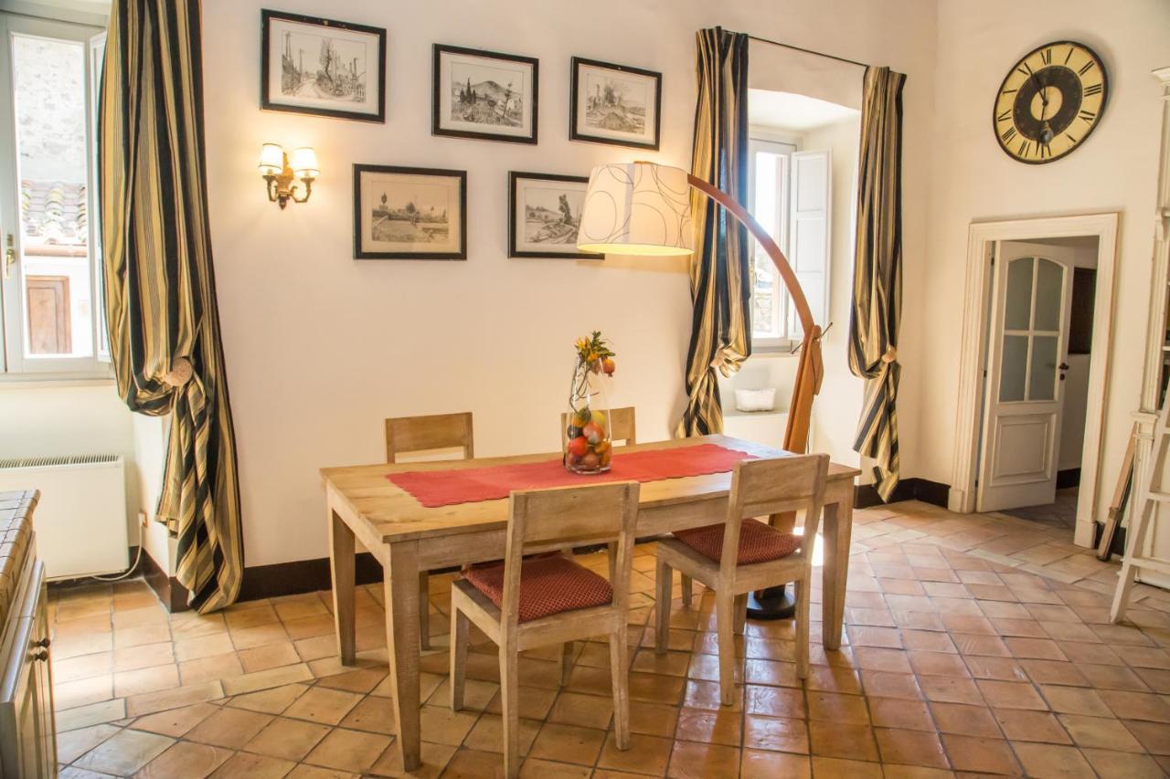 La Piazzetta Apartment Bracciano  Luaran gambar